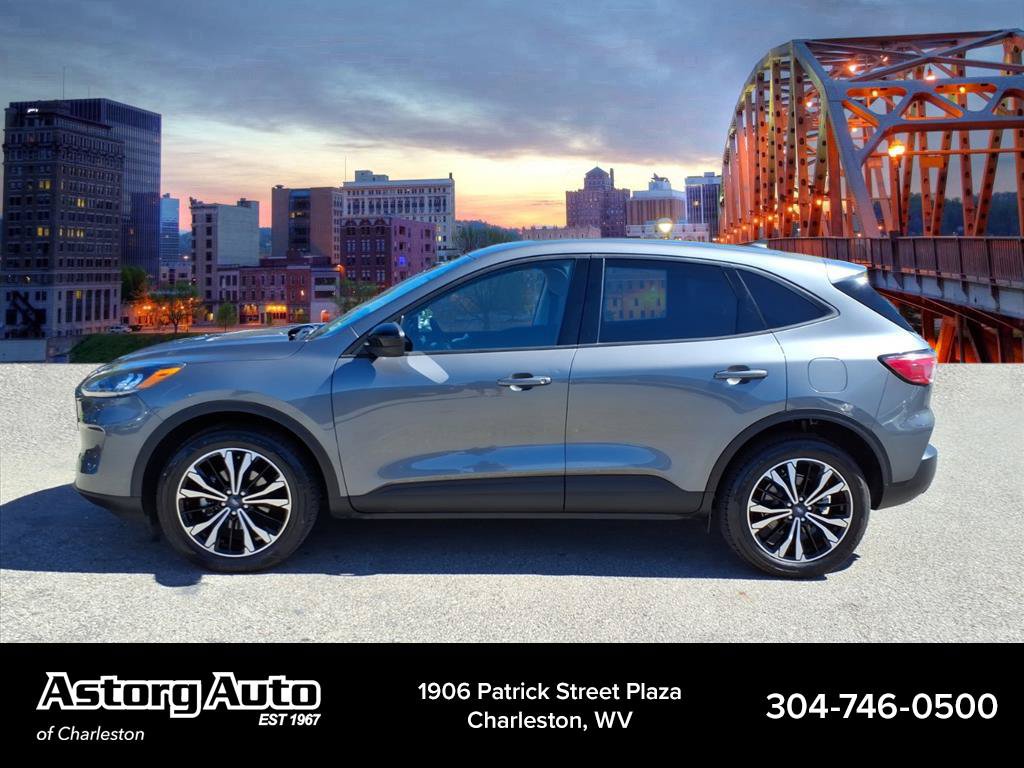 Used 2022 Ford Escape SEL w/ SEL Stealth AWD Package image 6