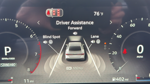 New 2027 Nissan Sentra SV w/ SV Convenience Package FWD image 40