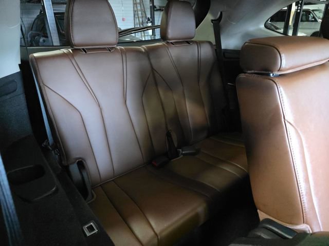 Used 2023 Acura MDX SH-AWD w/ Technology Package image 7