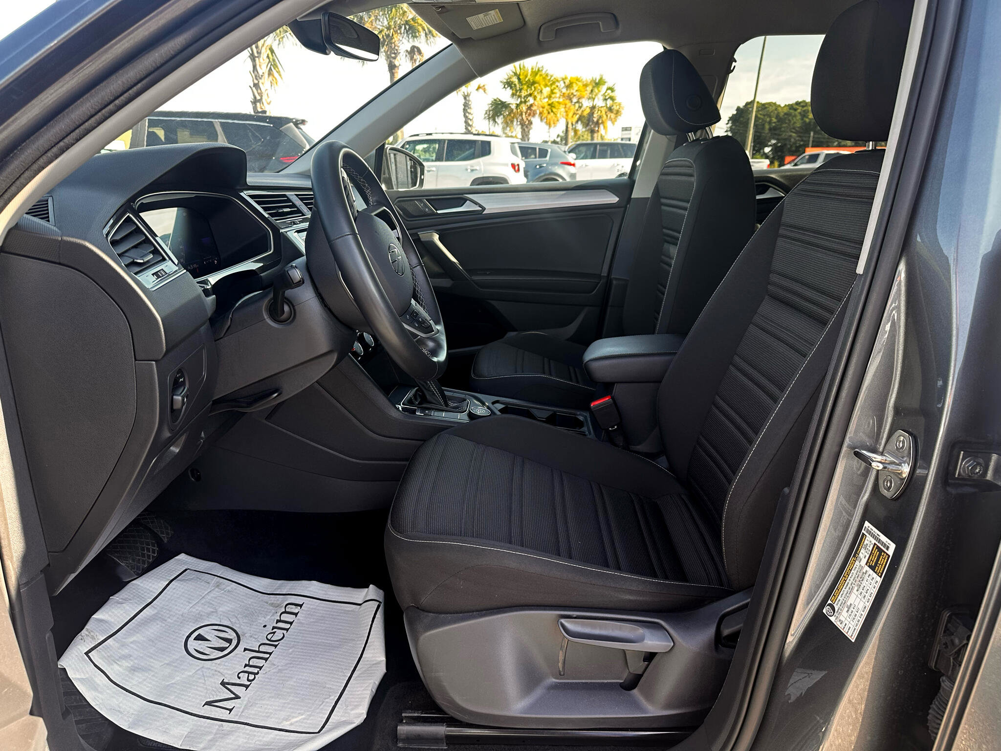 Used 2024 Volkswagen Tiguan S image 18