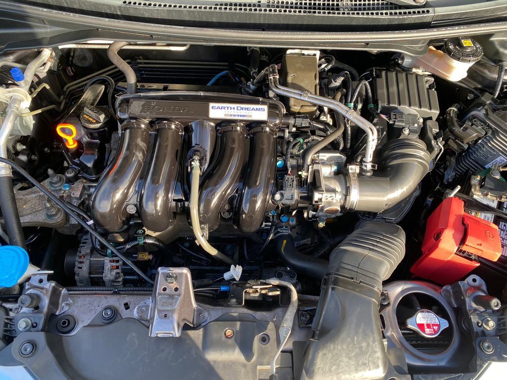 Used 2018 Honda Fit Sport image 28