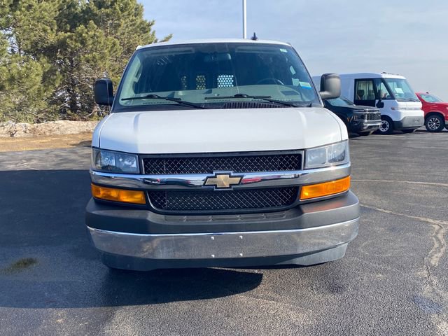 Used 2024 Chevrolet Express 2500 image 10