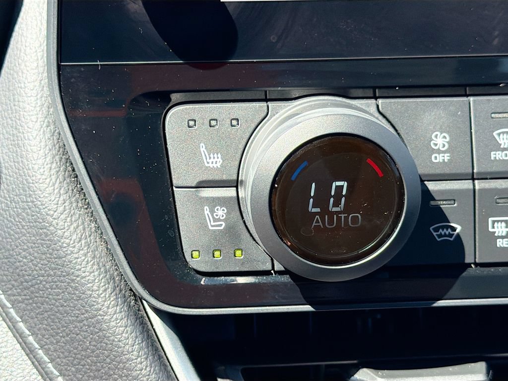 Used 2024 Toyota Grand Highlander AWD Hybrid image 22