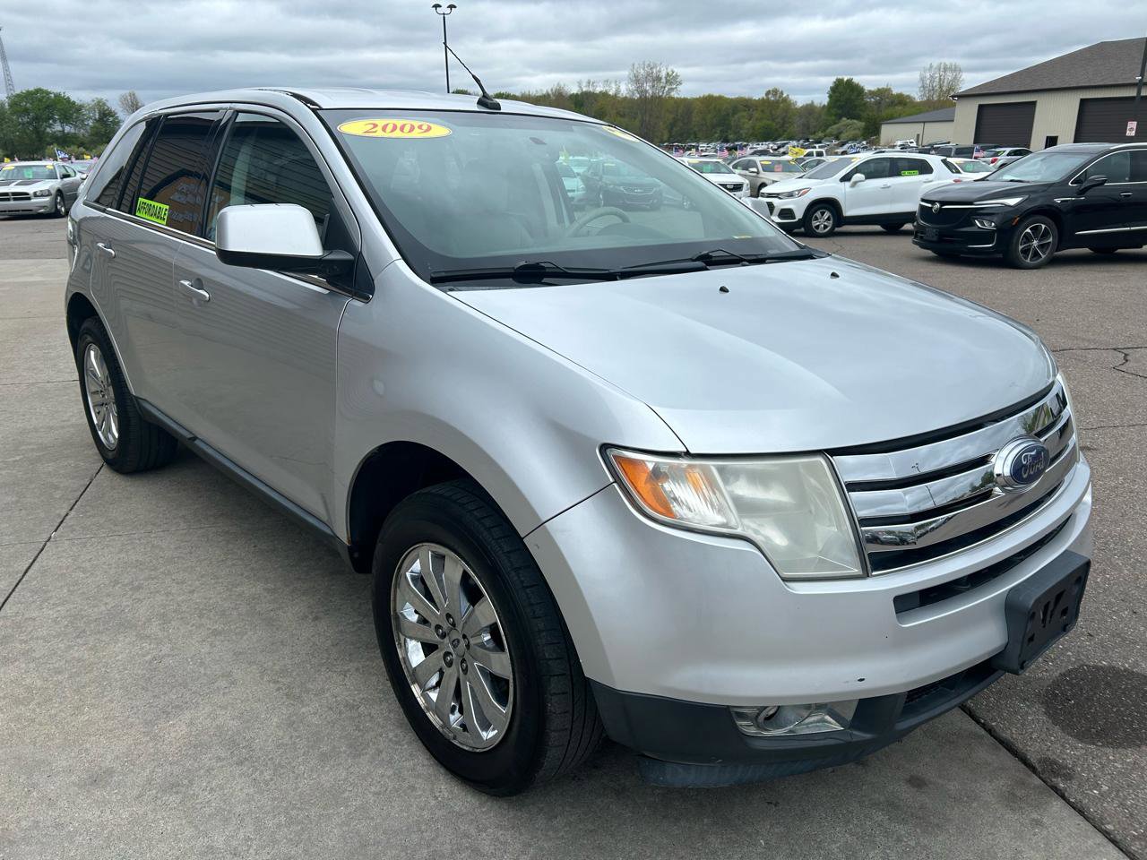 Used 2009 Ford Edge Limited AWD/4WD image 3