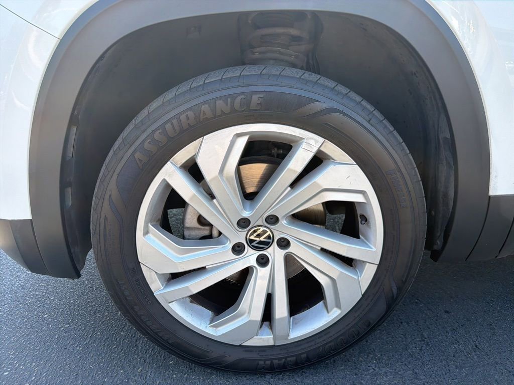 Used 2021 Volkswagen Atlas SE image 7