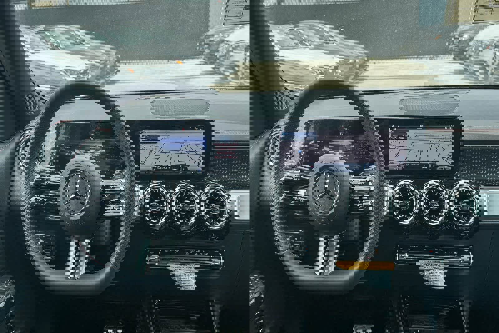 Used 2024 Mercedes-Benz EQB 350 4MATIC SUV image 13