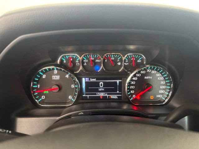 Used 2017 Chevrolet Silverado 1500 LT w/ All Star Edition AWD/4WD image 4