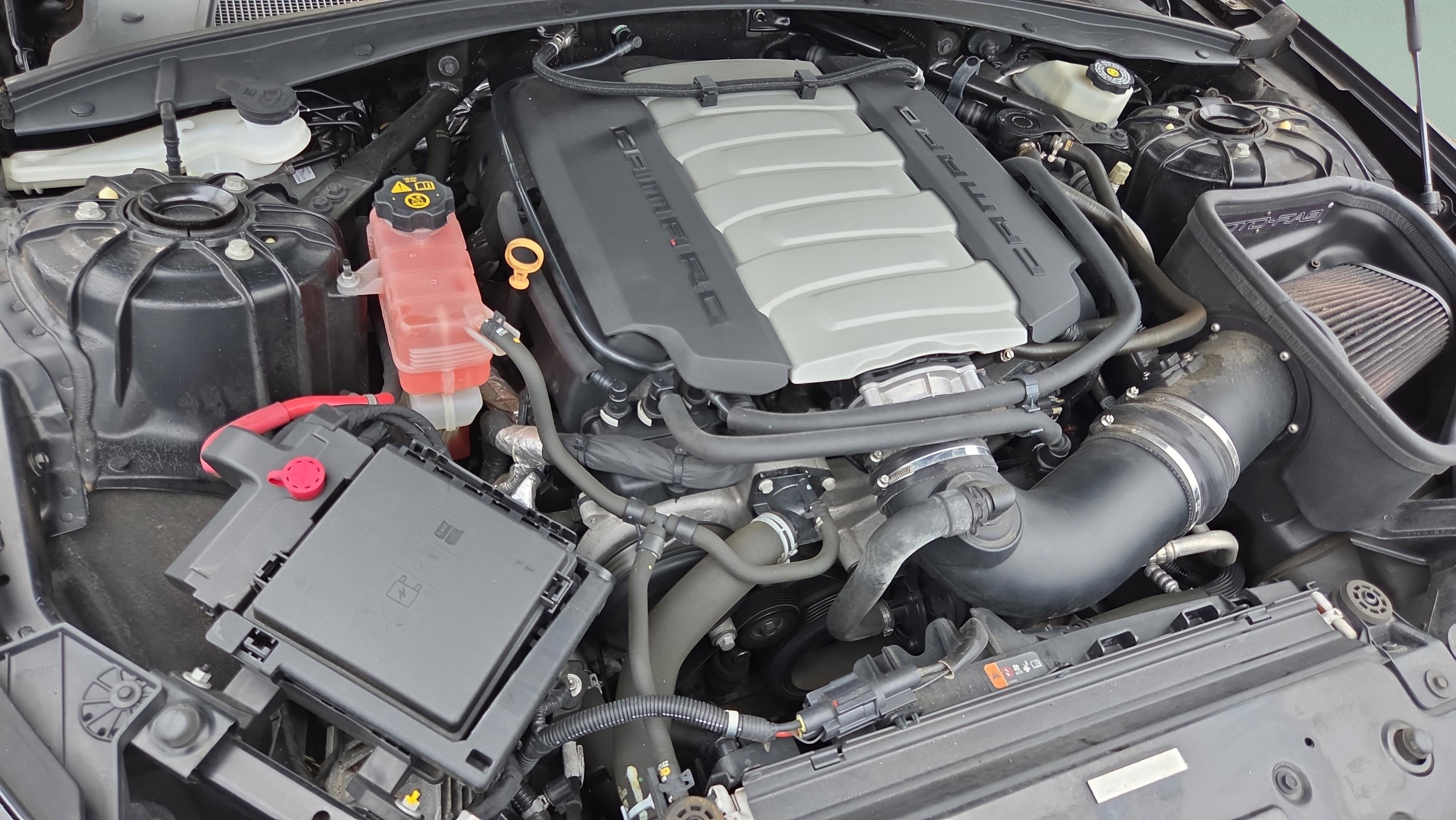 Used 2017 Chevrolet Camaro SS image 18