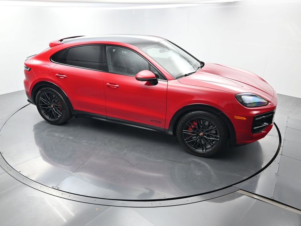 Certified 2026 Porsche Cayenne GTS AWD/4WD image 43