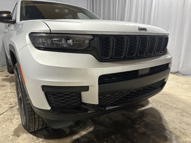 New 2024 Jeep Grand Cherokee L Altitude image 6