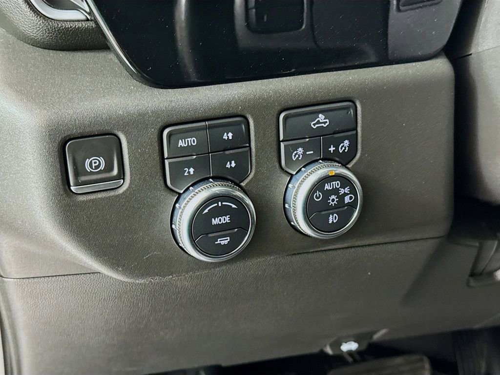 Used 2022 GMC Sierra 1500 Elevation AWD/4WD image 11