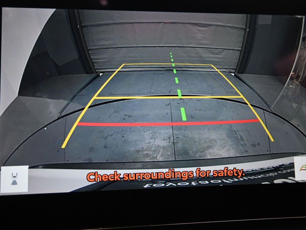 Used 2025 Toyota RAV4 LE image 28