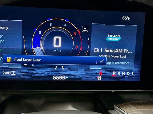 Used 2025 Chevrolet Suburban Premier w/ Sun And Tow Package image 14