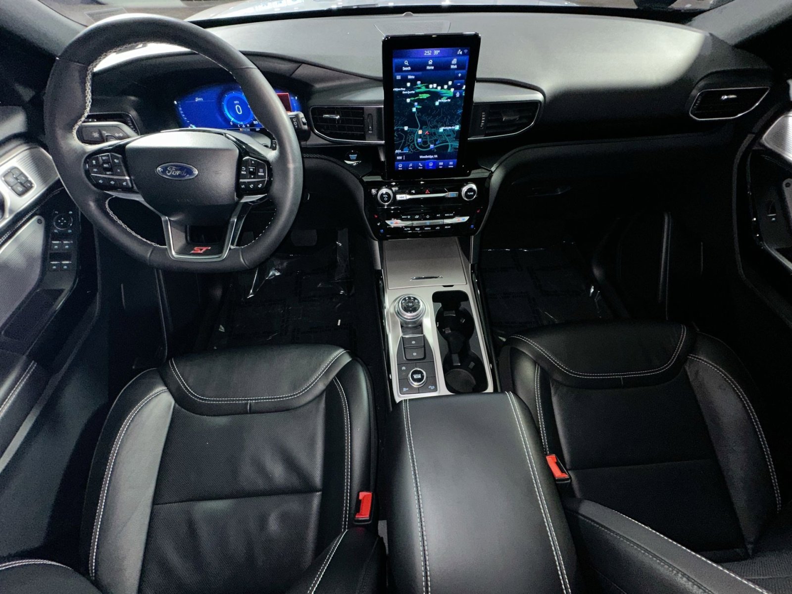 Used 2024 Ford Explorer ST w/ Equipment Group 401A image 34