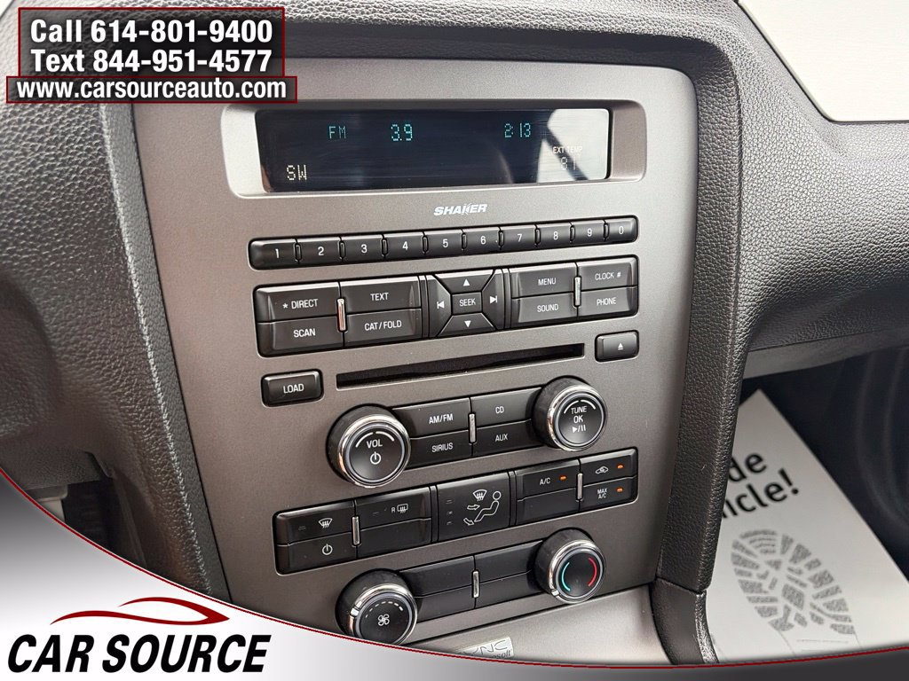 Used 2012 Ford Mustang GT Premium w/ HID Headlamps & Security Pkg RWD image 18