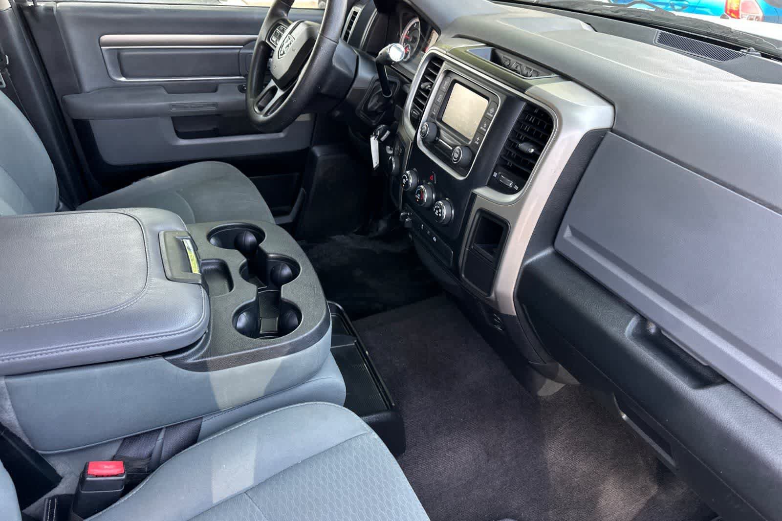 Used 2015 RAM 2500 SLT AWD/4WD image 17