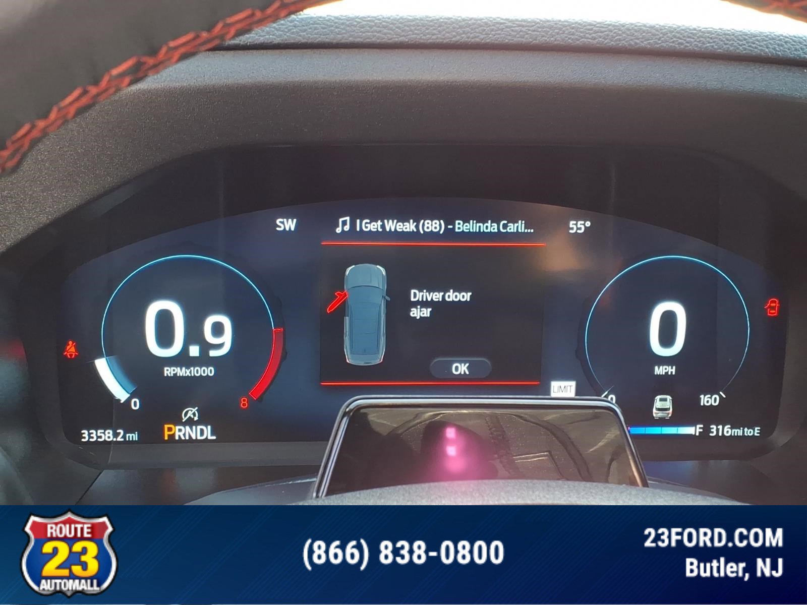Certified 2025 Ford Explorer ST-Line w/ Premium Package AWD/4WD image 14