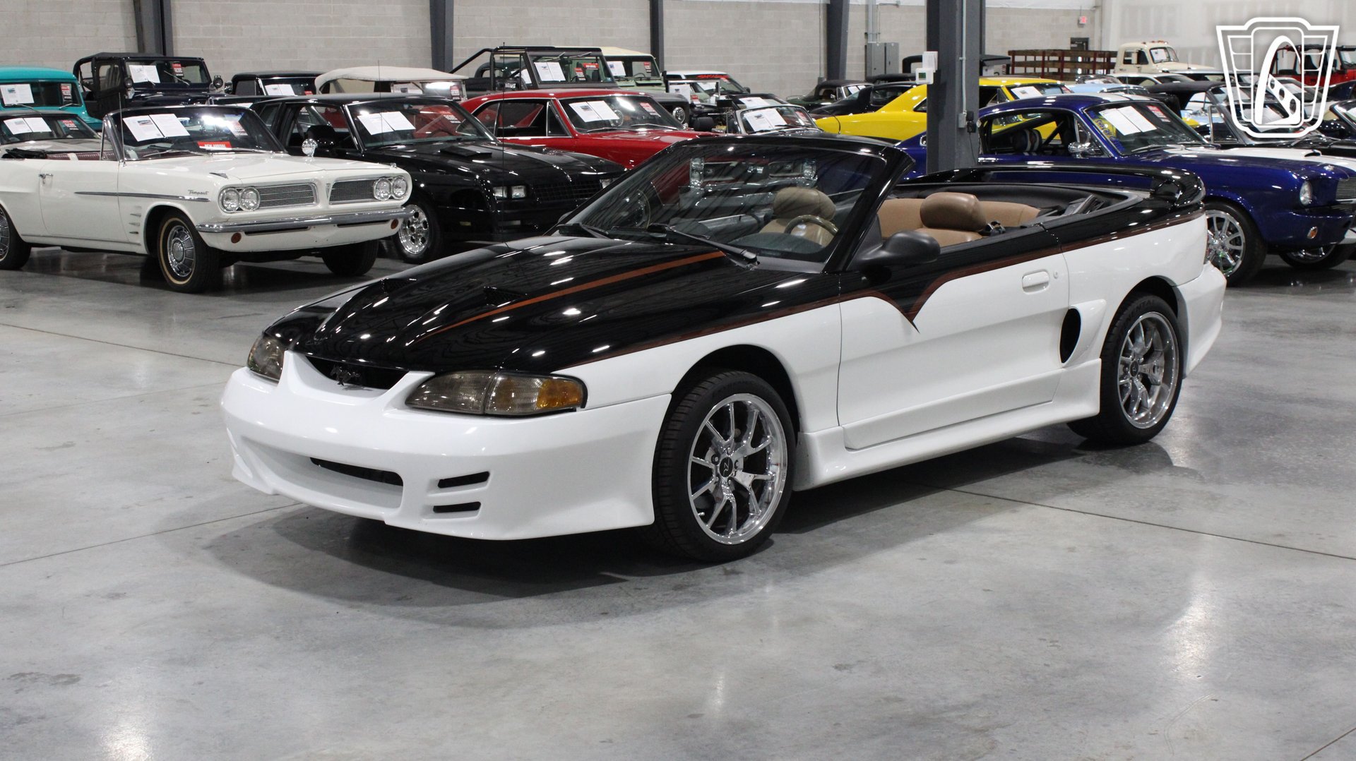 Used 1995 Ford Mustang GT RWD image 2