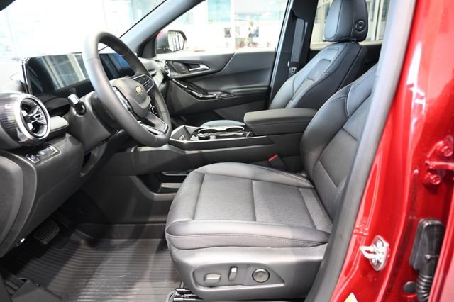 New 2026 Chevrolet Equinox LT FWD image 9