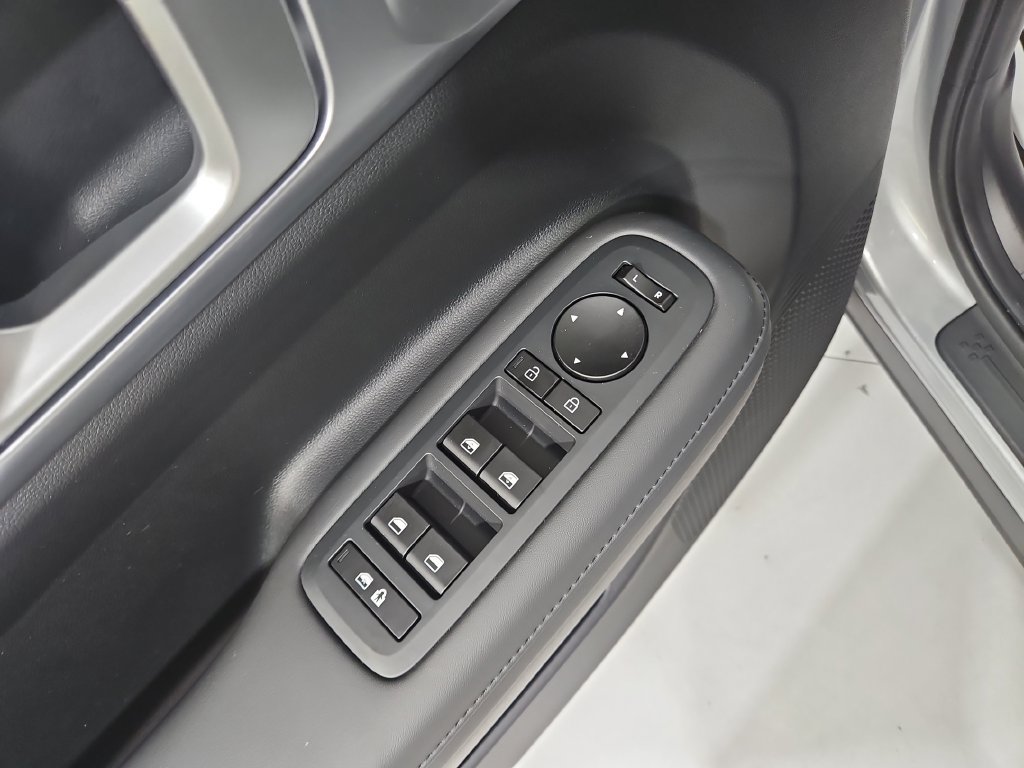 Certified 2026 Hyundai Santa Fe XRT AWD/4WD image 12