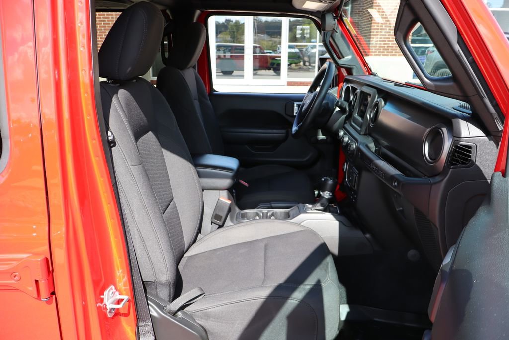 Used 2022 Jeep Wrangler Unlimited Sport image 48