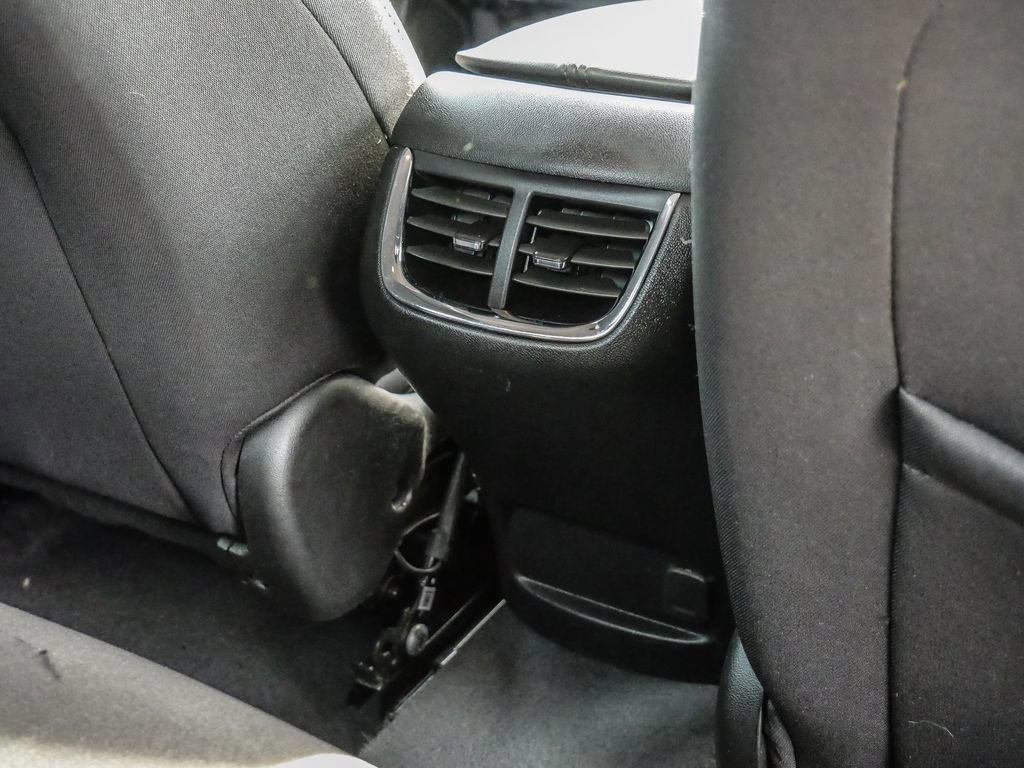 Used 2024 Chevrolet Malibu LT FWD image 20