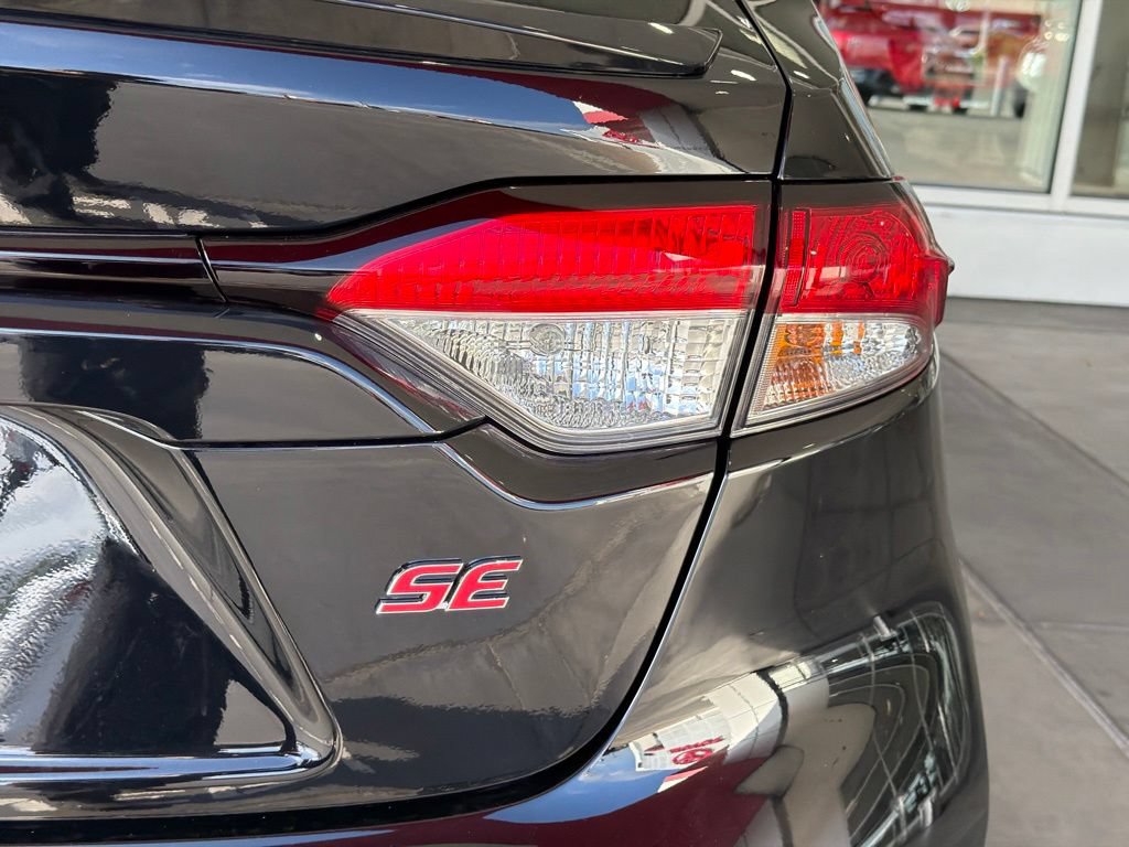 Certified 2026 Toyota Corolla SE FWD image 14