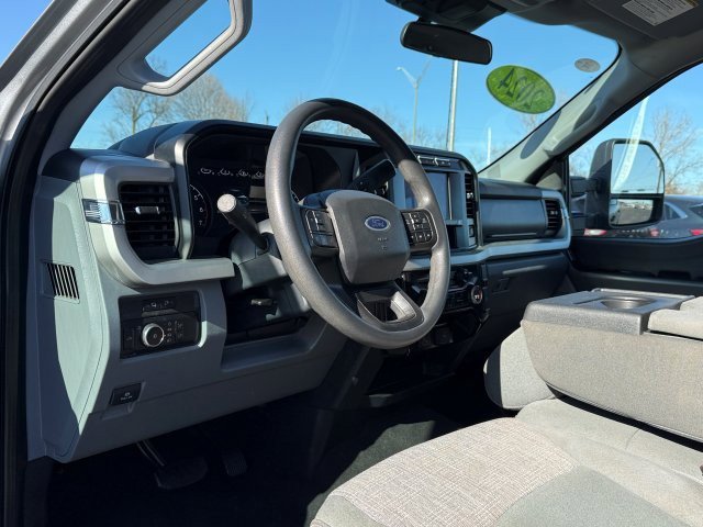 Used 2024 Ford F250 XLT image 12