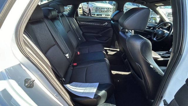 Used 2019 Honda Accord Sport image 13