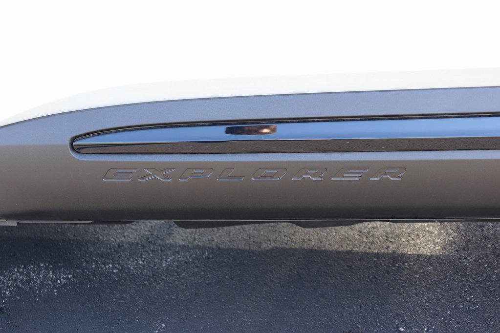 New 2026 Ford Explorer Active image 6