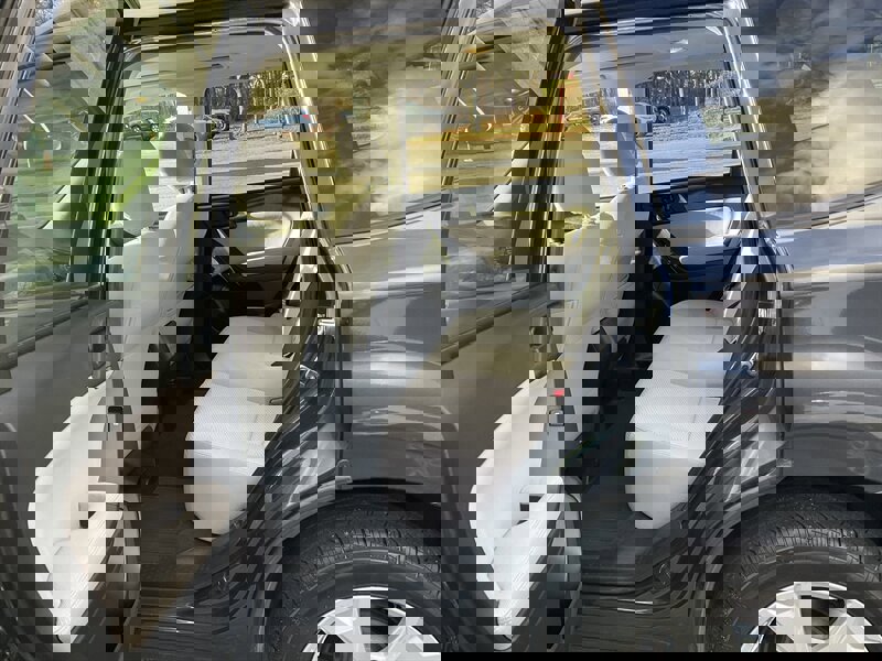 Used 2015 Subaru Forester 2.5i Premium w/ All-Weather Package image 13