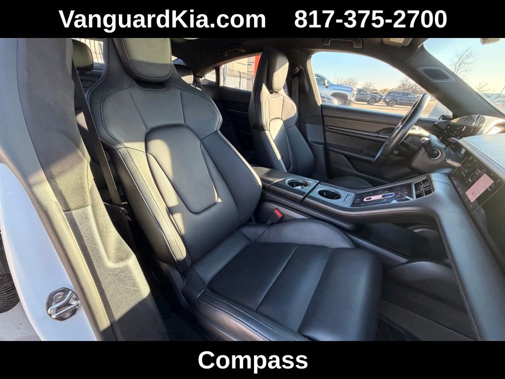 Used 2020 Porsche Taycan Turbo S image 30