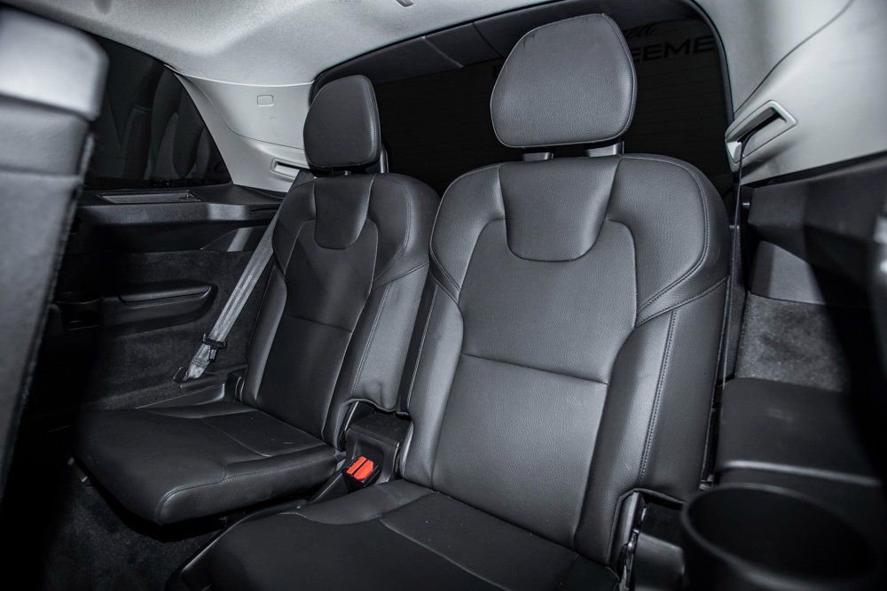 Used 2023 Volvo XC90 B6 Plus w/ Protection Package Premier image 17