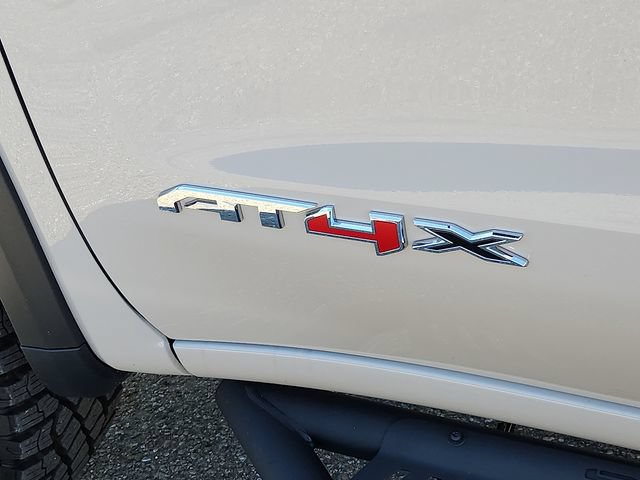 New 2026 GMC Sierra 1500 AT4X AWD/4WD image 19