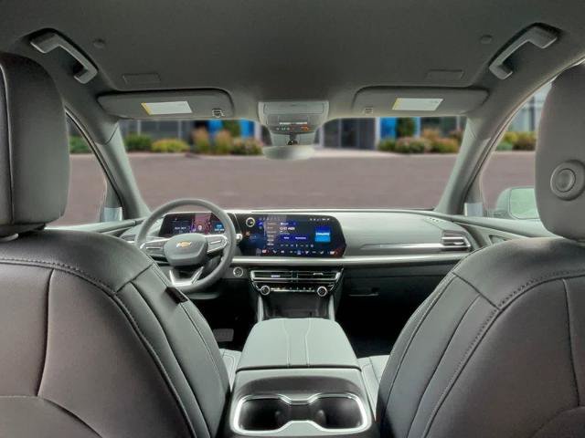 New 2026 Chevrolet Traverse LT w/ Driver Confidence Package AWD/4WD image 23
