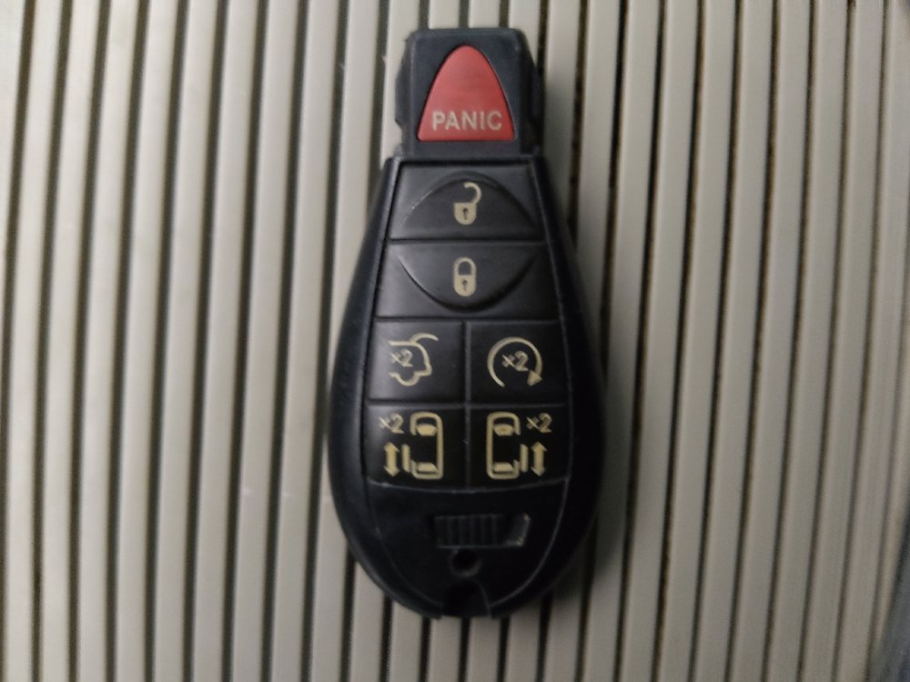 Used 2019 Dodge Grand Caravan SXT FWD image 32