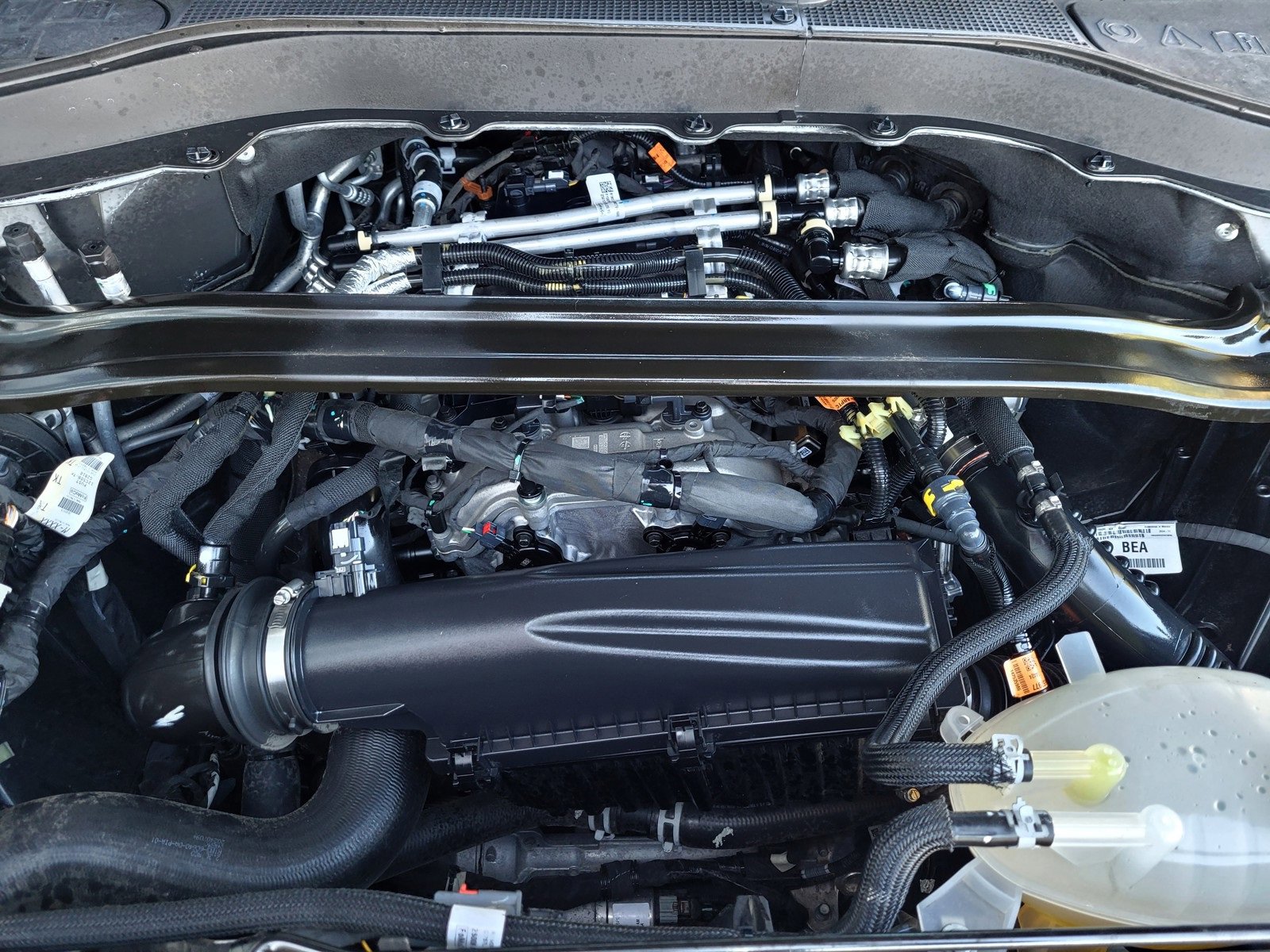 Used 2025 Ford Explorer ST-Line image 29