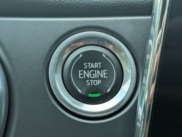 Used 2023 Chevrolet Blazer Premier FWD image 29