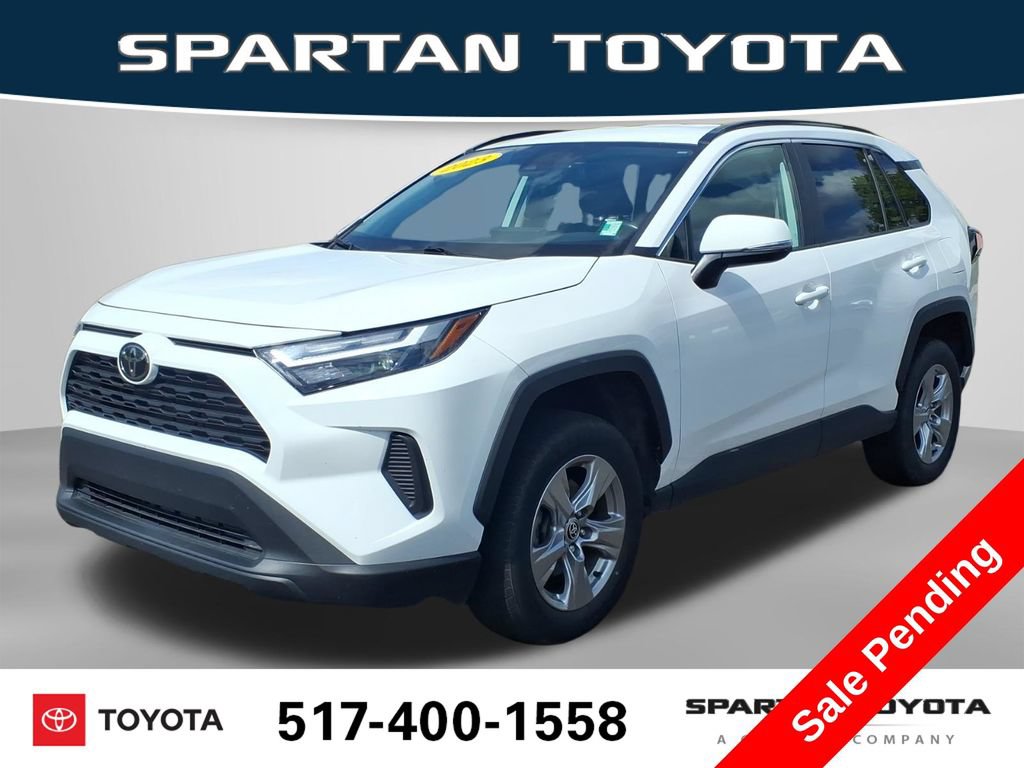 Used 2023 Toyota RAV4 XLE AWD/4WD image 1