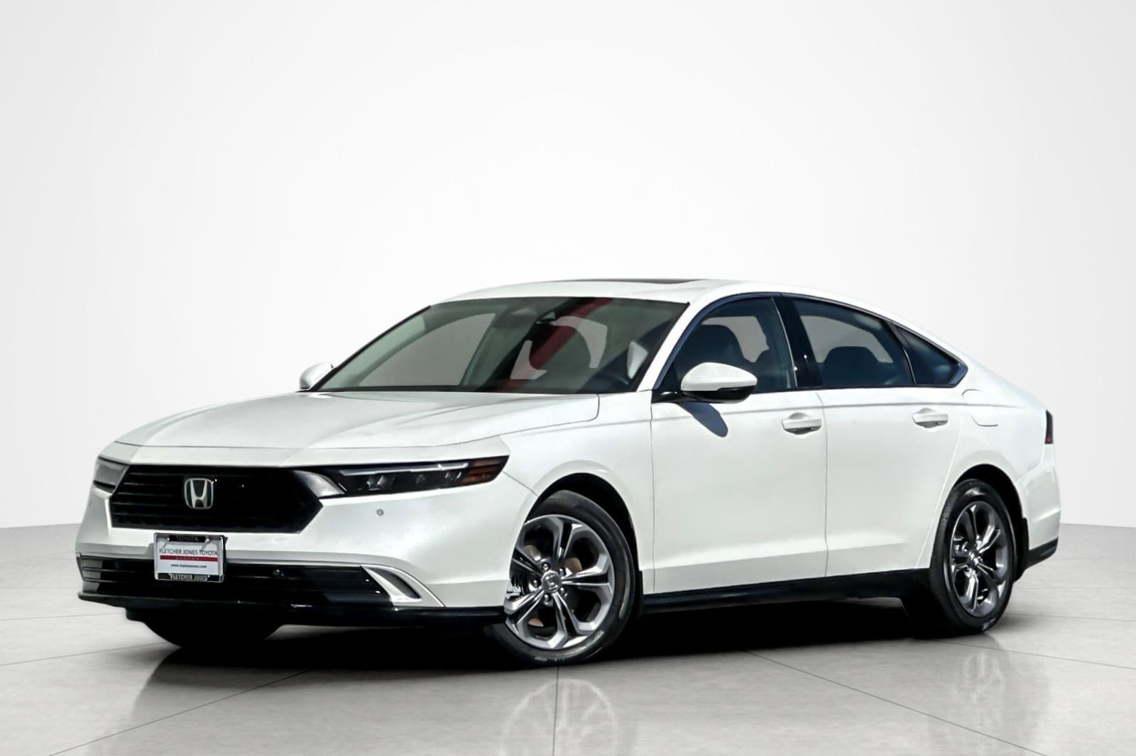 Used 2025 Honda Accord EX-L image 1