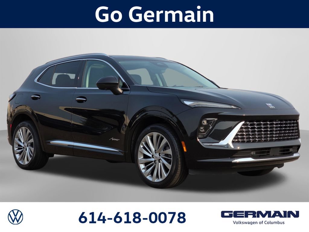 Used 2025 Buick Envision Avenir AWD/4WD image 4