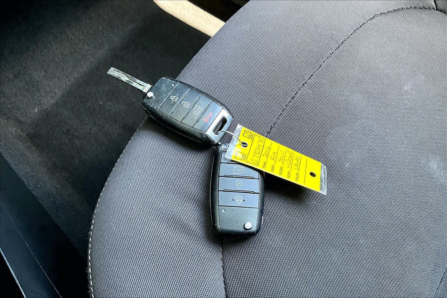 Used 2016 Kia Soul FWD image 14