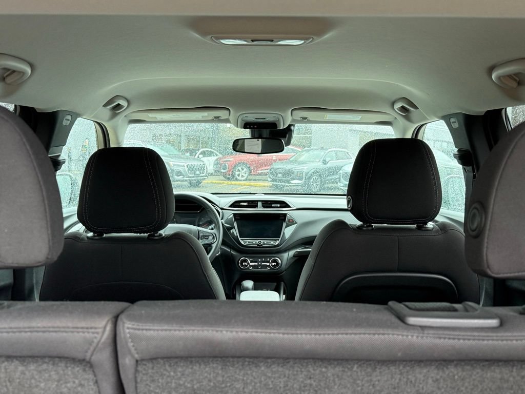 Used 2022 Chevrolet TrailBlazer LT w/ Convenience Package AWD/4WD image 18