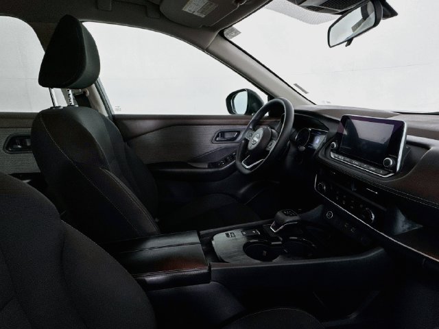 Used 2023 Nissan Rogue S FWD image 26