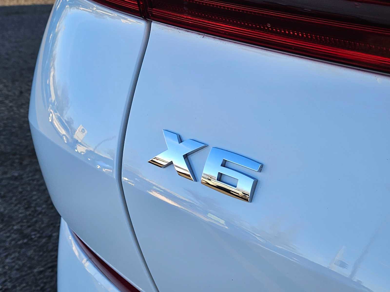 Used 2025 BMW X6 M60i image 19