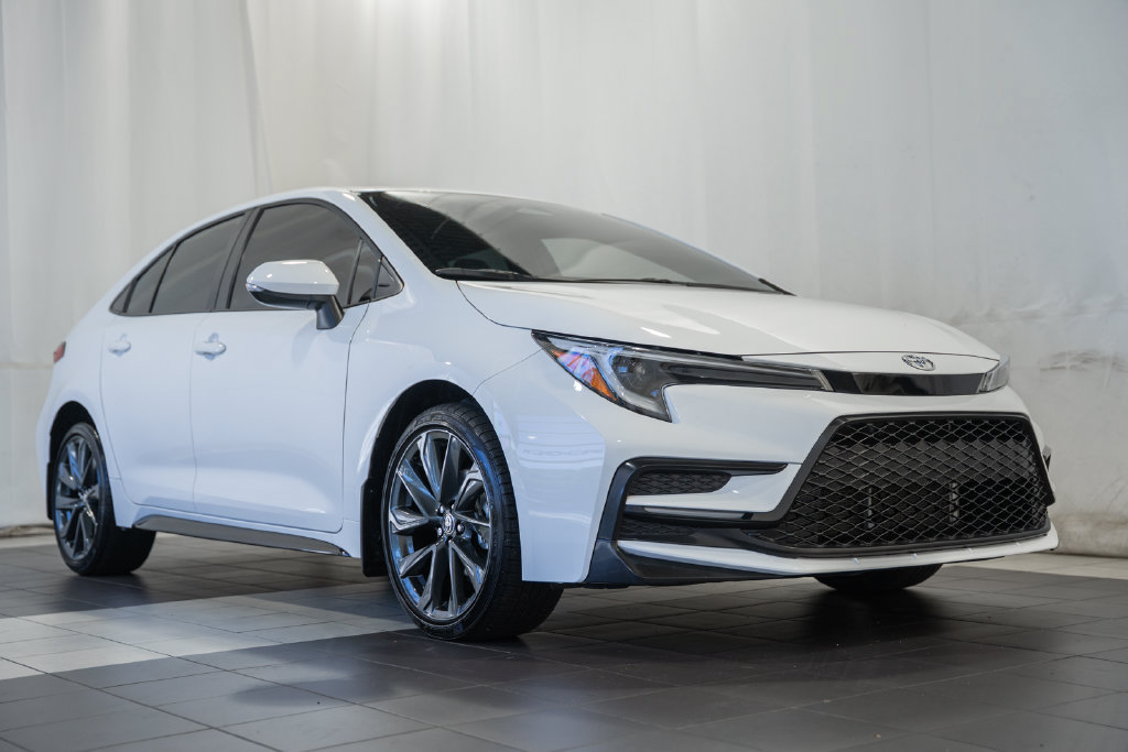 Used 2025 Toyota Corolla SE