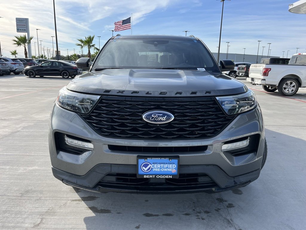 Used 2023 Ford Explorer ST-Line w/ Class IV Trailer Tow Package image 2