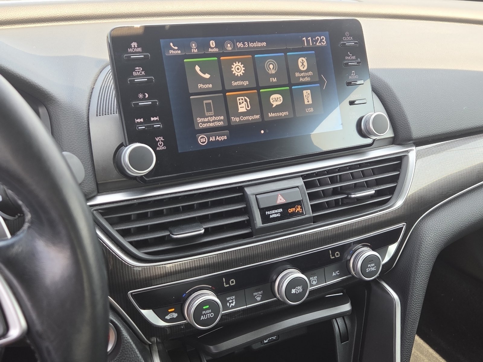 Used 2018 Honda Accord Sport image 25