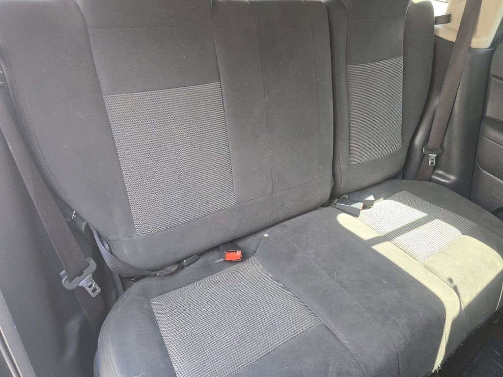 Used 2016 Jeep Patriot Latitude FWD image 15