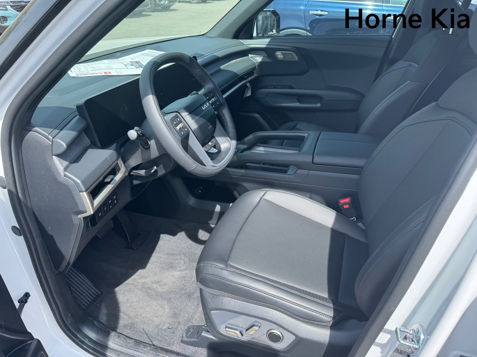 New 2027 Kia Telluride S image 9